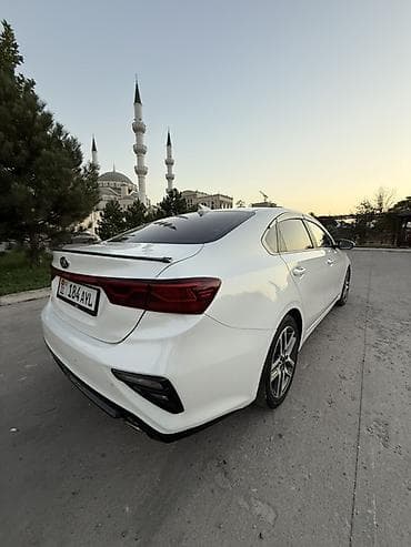 byd e5: Kia K3: 2019 г., 1.6 л, Автомат, Бензин, Седан — 4