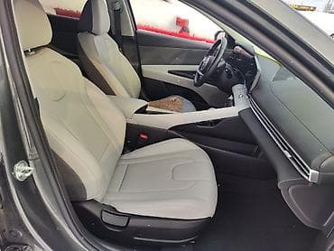 Oldsmobile: Hyundai Avante: 2021 г., 1.6 л, Автомат, Газ, Седан — 5