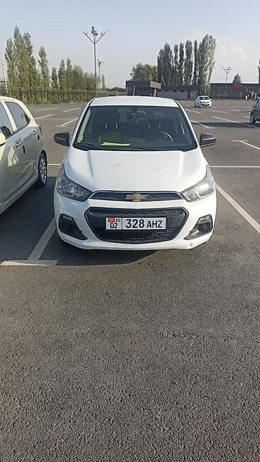 Chevrolet Spark: 2017 г., Автомат, Бензин