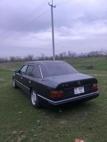 Mercedes-Benz W124: 1992 г., 2 л, Бензин, Седан at lalafo.kg Mercedes-Benz W124: 1992 г., 2 л, Бензин, Седан
