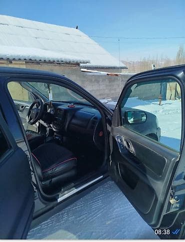 насадки глушитель: Ford Escape: 2004 г., 2 л, Кроссовер — 3