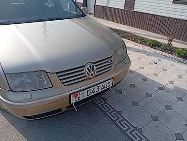 colf 2: Volkswagen Bora: 2002 г., 1.6 л, Автомат, Бензин, Седан — 1