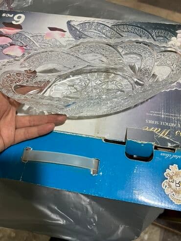 резные кровати из дерева: Резной деревянный сундук/ларь с крышкой. - Материал: массив дерева — 7