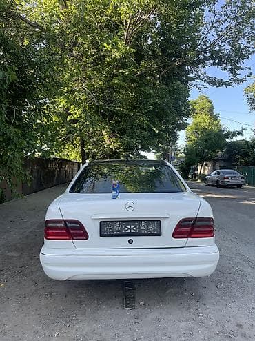 Продажа авто: Mercedes-Benz E-Class: 2001 г., 3.2 л, Механика, Бензин, Седан — 9
