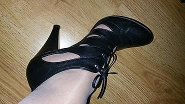 Срочно!Продаю шикарные кожанные туфли/ботиночки. Пр. Италия. Сост