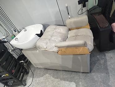 бетонный арык: Парикмахерская мойка с креслом повышенного комфорта. - Встроенная — 1