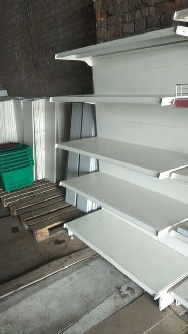 оборудование для магазина бу: Полки металические — 1