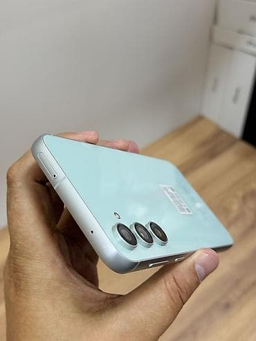 sd disk: Samsung Galaxy S23 FE, Б/у, 256 ГБ, цвет - Зеленый, 2 SIM — 3
