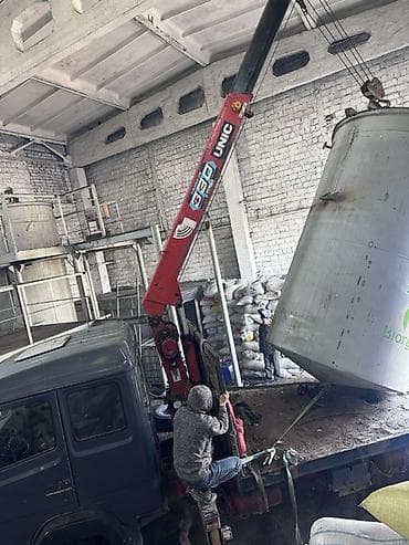 Услуги манипулятора/кран-борта UNIC. - Погрузка, выгрузка и перевозка