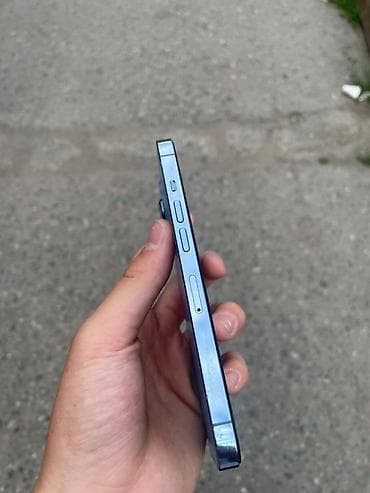 macbook 2012 pro: IPhone 13 Pro, Б/у, 256 ГБ, Sierra Blue, Чехол, 95 % — 4