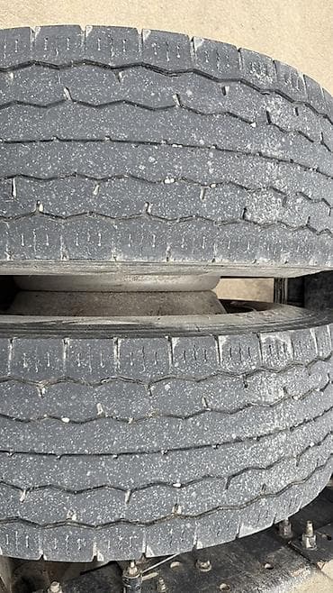 кабина мото: Грузовые шины 295/60 R22.5 цена за 4шт - Размер: 295/60 R22.5 - — 3