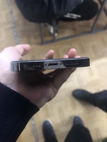 ipad 12 pro: IPhone 15 Pro Max, Black Titanium — 2