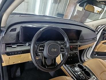 195 70 16 с: Kia Carnival: 2020 г., 2.2 л, Автомат, Дизель, Минивэн — 10