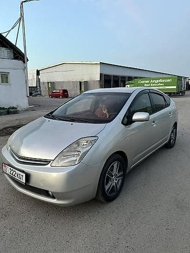 corolla 2004: Toyota Prius: 2005 г., 1.5 л, Вариатор, Гибрид, Хэтчбэк — 2