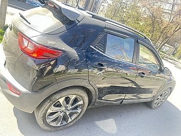 kia ceed: Kia Stonic: 2018 г., 1.6 л, Робот, Дизель, Хэтчбэк — 2