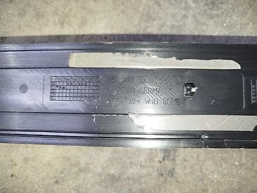 mazda mx 6: Внутренние накладки порогов Audi, Оригинал — 2