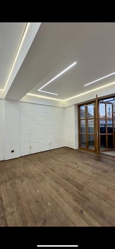 на ночь: Таунхаус с частным двориком и автоматическими воротами - Архитектура — 7