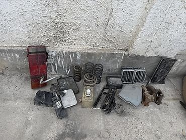 air box: Автозапчасти б/у, комплектом. В наличии на фото: - Задний фонарь — 1