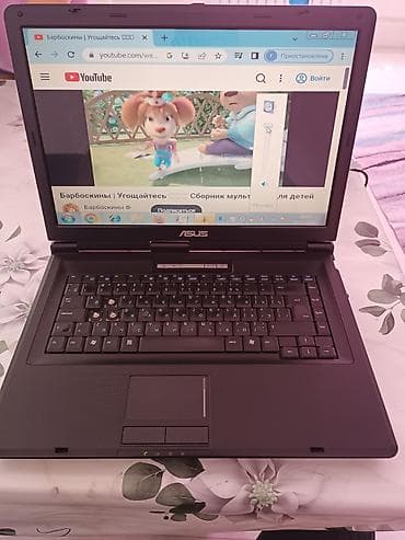 магнитола на авто: Ноутбук ASUS, классический Характеристики и особенности: - Экран — 5