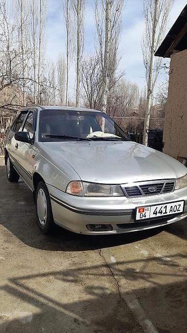 Daewoo Nexia: 2006 г., 1.5 л, Механика, Бензин, Седан