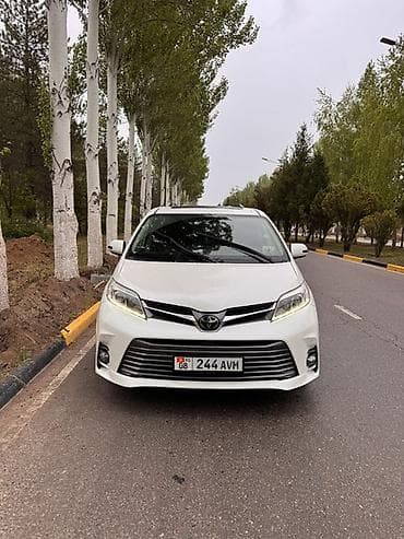 h 100: Toyota Sienna: 2018 г., 3.5 л, Автомат, Бензин, Минивэн — 1
