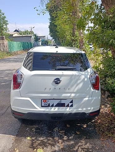 Транспорт: Ssangyong Tivoli: 2023 г., 1.5 л, Автомат, Бензин, Кроссовер — 4