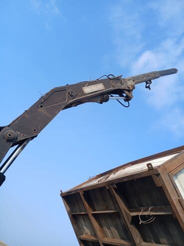 купить аккумулятор для авто в бишкеке: Манипулятор, Ford, 1990 г., от 4 т — 4