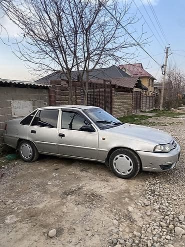 рено сандеро: Chevrolet Nexia: 2008 г., 1.5 л, Седан — 2