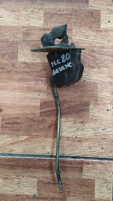 охотничий магазин ош: Toyota Land Cruiser 80 замок крышки багажника, Тойота Ленд Крузер 80 — 1