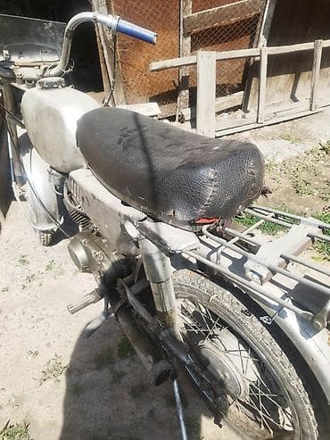 мотороллер ссср: Мопед советского образца с двухтактным двигателем V-50 (на крышке — 4