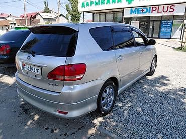 mini v: Toyota Ipsum: 2003 г., 2.4 л, Автомат, Газ, Минивэн — 4