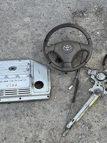детская машина на аккумуляторе: Руль Toyota — 1