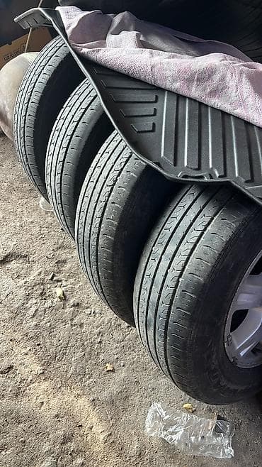mazda 623: Литой диск Toyota highlander 4 шт Лето 225/65 R17 примерно 30~40% - — 4