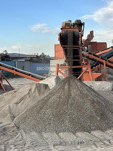 бак 1 тонна: Продается отсев, щебень. 
Есть доставка — 1