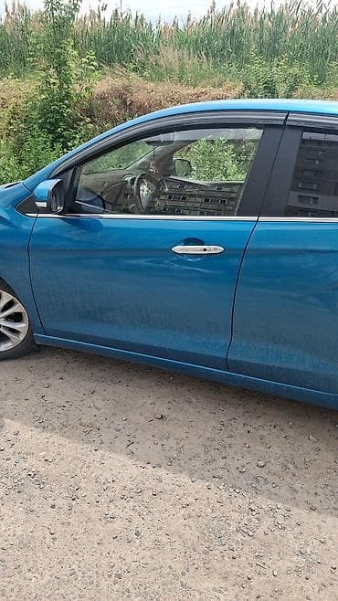 двигатил: Chevrolet Spark: 2019 г., 0.1 л, Автомат, Бензин, Хэтчбэк — 3