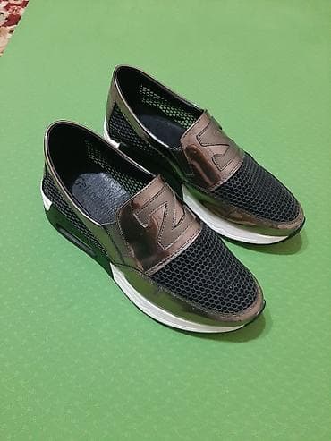 обувь nike: Кроссовки и спортивная обувь — 1