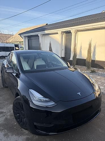 авто тесла: Tesla Model Y: 2021 г., Электромобиль, Кроссовер — 1
