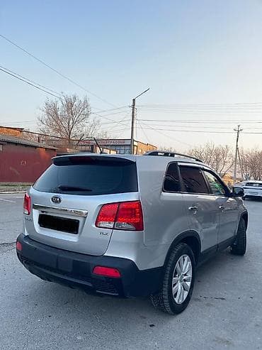 бампе: Kia Sorento: 2010 г., 2 л, Автомат, Дизель, Кроссовер — 2