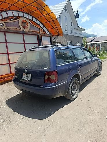 Volkswagen Passat Variant: 2002 г., 1.6 л, Механика, Универсал — 3