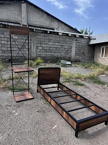 bunk bed: Металлическая односпальная кровать в стиле лофт + открытый стеллаж — 1