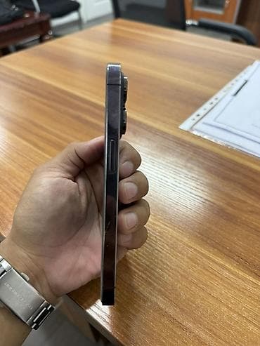 15 про iphone: IPhone 14 Pro (Deep Purple) - Корпус: плоские грани, матовое — 4