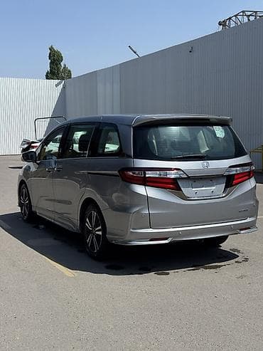transporter multivan: Honda Odyssey: 2020 г., 2 л, Автомат, Гибрид, Минивэн — 7