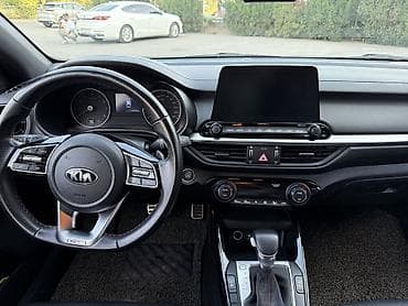 Продажа авто: Kia K3: 2019 г., 1.6 л, Автомат, Бензин, Хэтчбэк — 10
