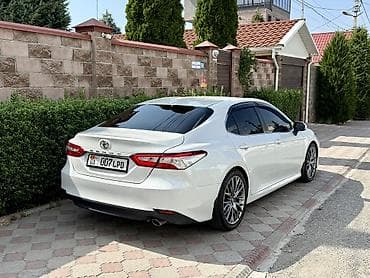 экран саната: Toyota Camry: 2018 г., 2.5 л, Автомат, Бензин, Седан — 6
