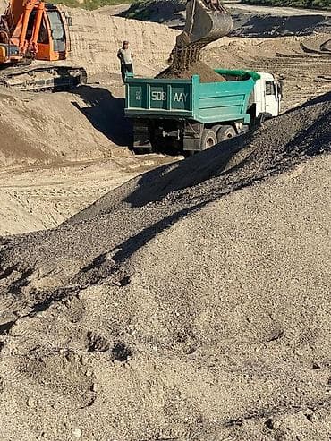 Качественный песок по хорошей цене. Быстро привезём — доставка за наш