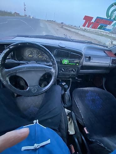 авто диски бишкек: Volkswagen Vento: 1992 г., 2 л, Ручные, Бензин, Седан — 2