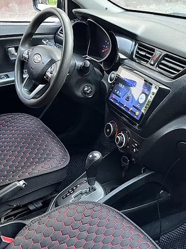 Транспорт: Kia Rio: 2012 г., 1.4 л, Автомат, Бензин, Хэтчбэк — 10