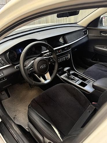 Транспорт: Kia K5: 2018 г., 2 л, Автомат, Газ, Седан — 3