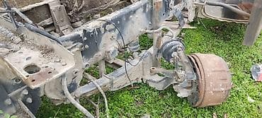 запчасть на трактор: Комплект узлов от грузового автомобиля (рама и ходовая часть) - Рама — 6