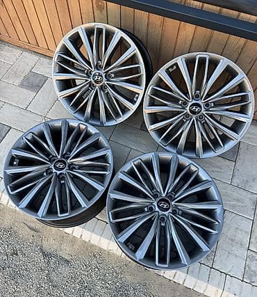 Диски: Литые Диски R 19 Hyundai, Комплект, отверстий - 5, Б/у — 2